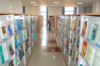 宁波海洋职业技术学校图书馆