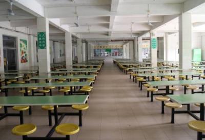 观山湖区第一高级中学食堂