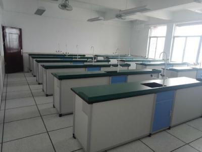平坝第一高级中学实验室