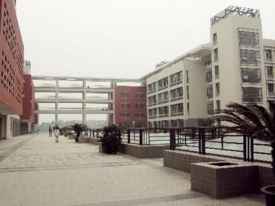 重庆电子工程职业学院2020年学费、收费多少